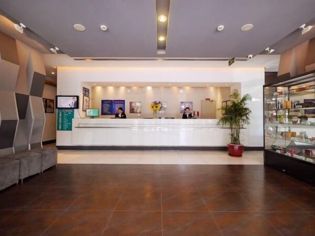 Imagen de los interiores del Hotel Jinjiang Inn Shenyang North Station. Foto 19
