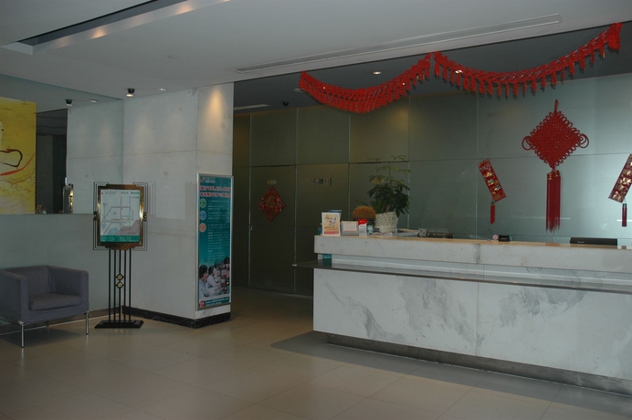 Imagen de los interiores del Hotel Jinjiang Inn Shenzhen Airport. Foto 4
