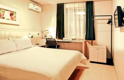 Imagen de la habitación del Hotel Jinjiang Inn Taiyuan Longtan Park. Foto 9