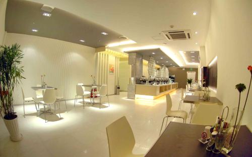 Imagen de la habitación del Hotel Jinjiang Inn Taiyuan Longtan Park. Foto 10