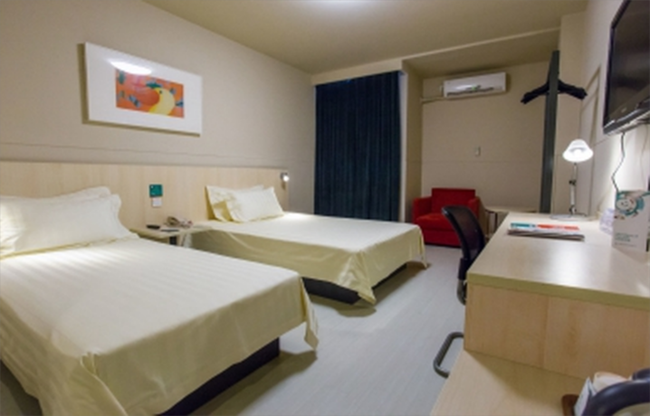 Imagen de la habitación del Hotel Jinjiang Inn Tianjin South Railway Station. Foto 6