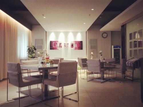 Imagen del bar/restaurante del Hotel Jinjiang Inn Tianjin Xianyang Road. Foto 4