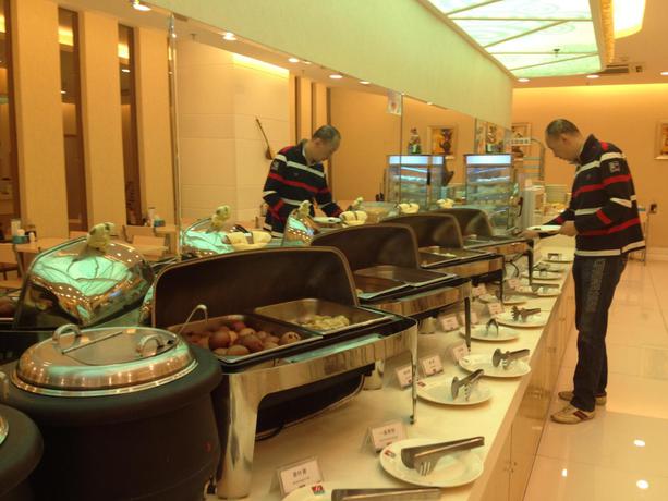 Imagen del bar/restaurante del Hotel Jinjiang Inn Urumqi Hongqi Road. Foto 4