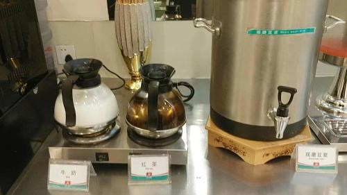 Imagen del bar/restaurante del Hotel Jinjiang Inn Urumqi Hongqi Road. Foto 5