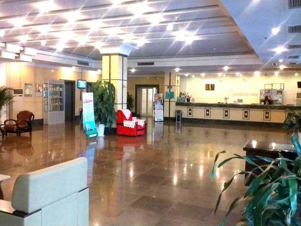 Imagen de los interiores del Hotel Jinjiang Inn Weihai Haibin Road. Foto 15