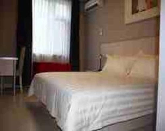 Imagen de la habitación del Hotel Jinjiang Inn Wuhan Qushuilou. Foto 2