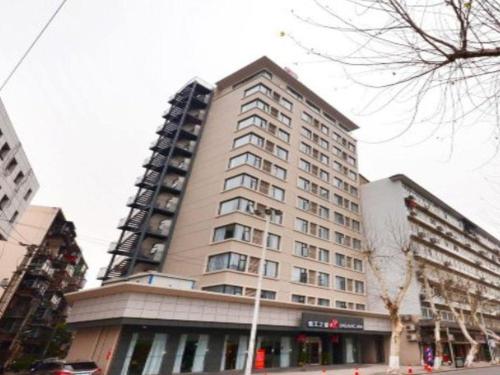 Imagen general del Hotel Jinjiang Inn Wuhan Zhonghua Road HuangheLou Branch. Foto 7