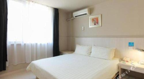 Imagen general del Hotel Jinjiang Inn Wuxi Li Lake Yauntouzhu Scenic Spot. Foto 15