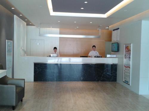 Imagen de la habitación del Hotel Jinjiang Inn Wuyishan Sangu Resort. Foto 8