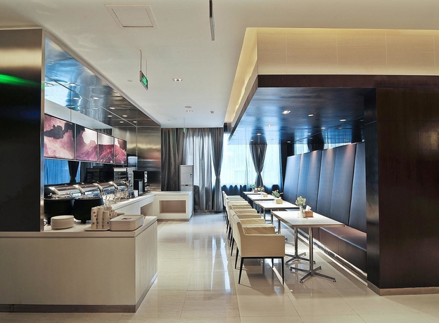 Imagen del bar/restaurante del Hotel Jinjiang Inn Xiamen Hexiang Road West. Foto 2