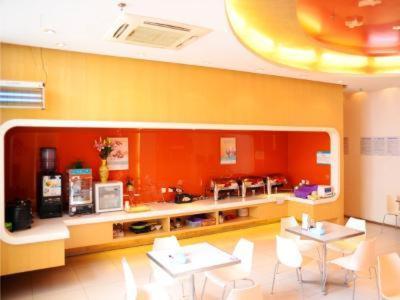 Imagen general del Hotel Jinjiang Inn Yangzhou Yizhen North Daqing Road. Foto 11