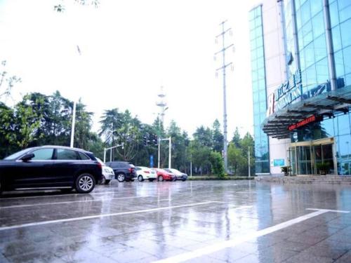 Imagen general del Hotel Jinjiang Inn Yangzhou Yizhen North Daqing Road. Foto 15