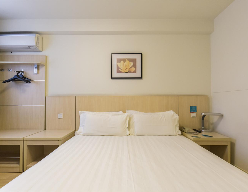 Imagen general del Hotel Jinjiang Inn - Yinchuan New Moon Square. Foto 2