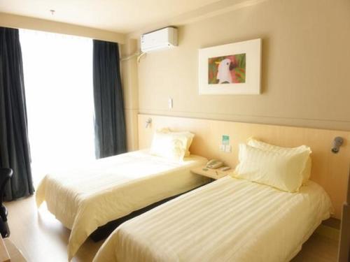 Imagen general del Hotel Jinjiang Inn Yining Railway Station. Foto 4