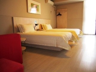Imagen de la habitación del Hotel Jinjiang Inn Yiwu. Foto 8