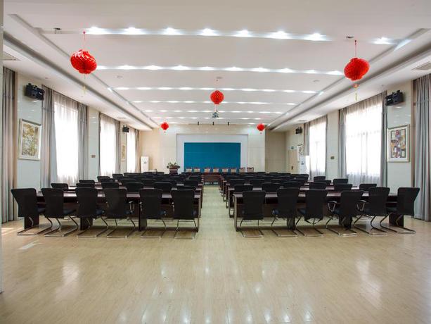 Imagen de los interiores del Hotel Jinjiang Inn Zhengzhou Middle Hanghai Road. Foto 12
