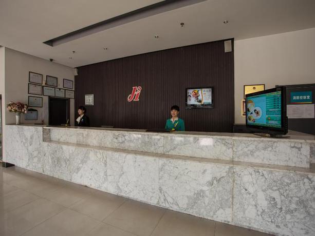 Imagen de los interiores del Hotel Jinjiang Inn Zhengzhou Middle Hanghai Road. Foto 13