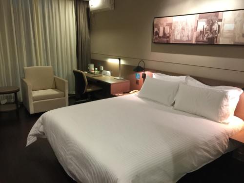 Imagen de la habitación del Hotel Jinjiang Inn Zhenzhou High-tech Zone Wutong Street. Foto 7