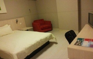 Imagen de la habitación del Hotel Jinjiang Inn Zhoushan Putuo Shenjiamen. Foto 9