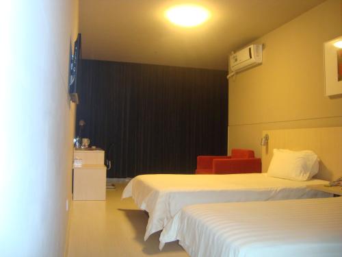 Imagen de la habitación del Hotel Jinjiang Inn Zhuhai Gongbei Fuhuali. Foto 4