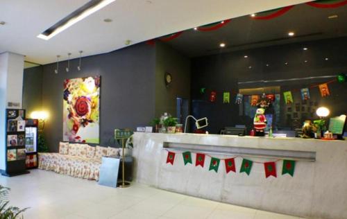 Imagen general del Hotel Jinjiang Inn Zhuhai Xiangzhou Qinglv Middle Road Theater. Foto 3