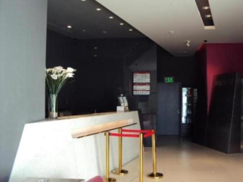 Imagen general del Hotel Jinjiang Inn Zhuhai Xiangzhou Qinglv Middle Road Theater. Foto 7