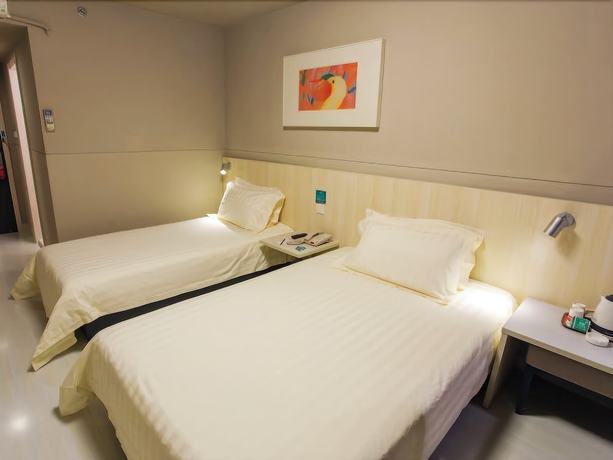 Imagen de los interiores del Hotel Jinjiang Inn Zibo Zichuan Tongqian Plaza. Foto 20