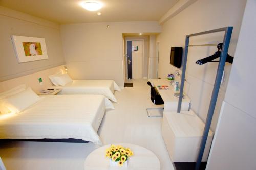 Imagen general del Hotel Jinjiang Inn (sanya Hexi Road Pedestrian Street Hejing). Foto 4