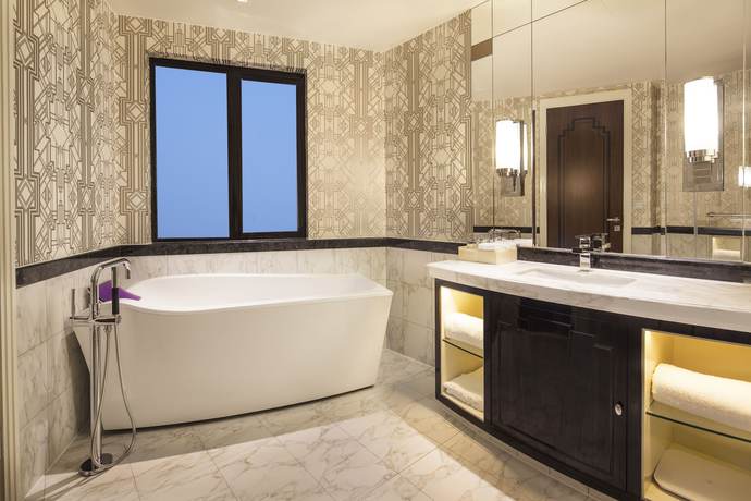 Imagen de la habitación del Hotel Jinjiang Metropolo Classiq Shanghai Bund Circle. Foto 9