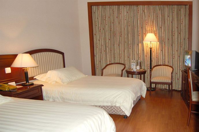 Imagen general del Hotel Jinjiang Metropolo Magnotel Parking Lot (Siping Road). Foto 5