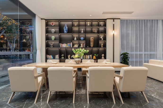 Imagen de los interiores del Hotel Jinjiang Qingyang Qinglan. Foto 14
