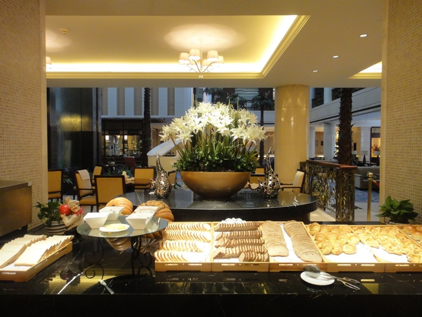 Imagen del bar/restaurante del Hotel Jinjiang West Capital International. Foto 3