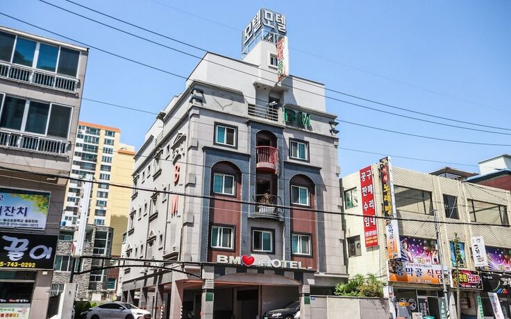 Imagen general del Hotel Jinju B and W. Foto 1