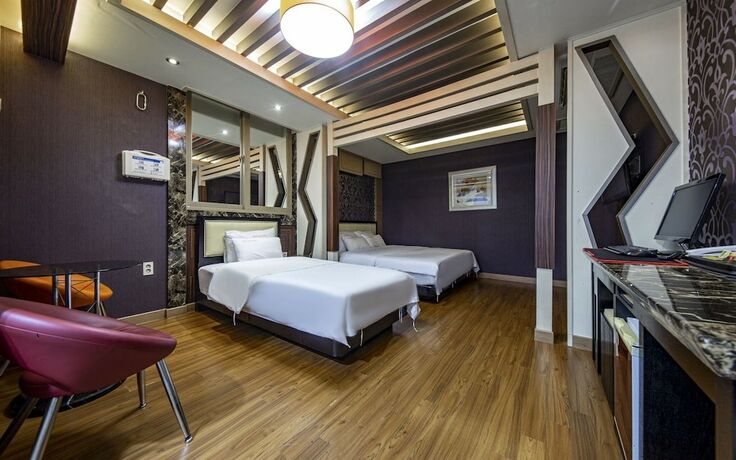 Imagen de la habitación del Hotel Jinju Beach. Foto 14