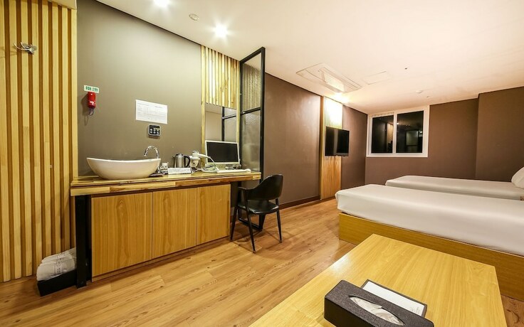 Imagen de la habitación del Hotel Jinju Chungmugongdong Cozy. Foto 20