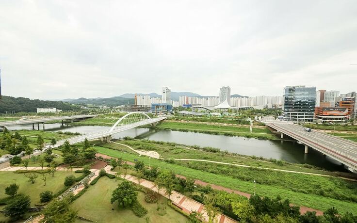 Imagen general del Hotel Jinju Chungmugongdong Cozy. Foto 16