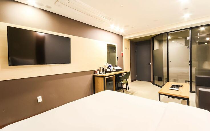 Imagen general del Hotel Jinju Chungmugongdong Firenze. Foto 2