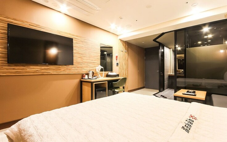 Imagen general del Hotel Jinju Chungmugongdong Firenze. Foto 9