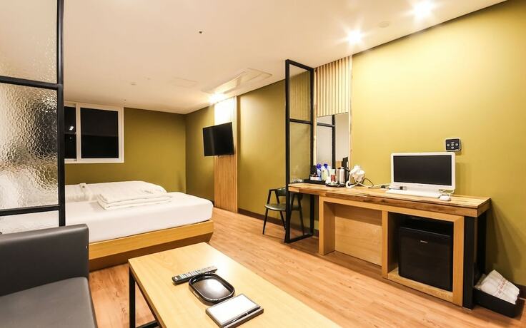 Imagen de la habitación del Hotel Jinju Chungmugongdong Firenze. Foto 29
