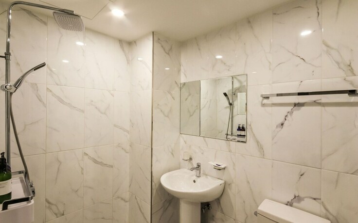 Imagen de la habitación del Hotel Jinju Chungmugongdong Firenze. Foto 30