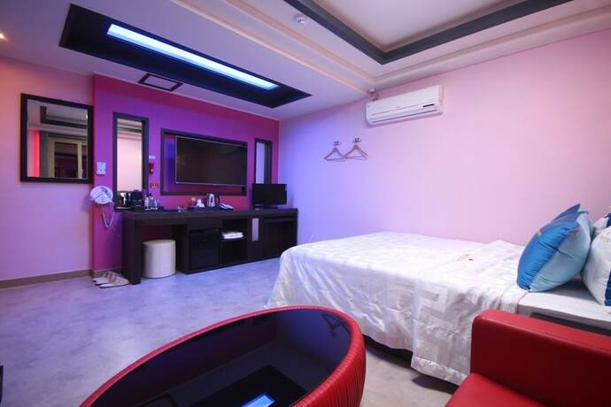 Imagen general del Hotel Jinju Comma Self Check-in Motel. Foto 9