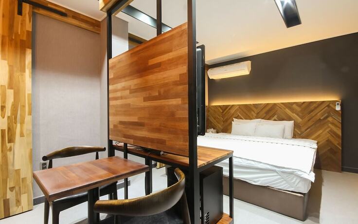Imagen general del Hotel Jinju Cozy. Foto 1