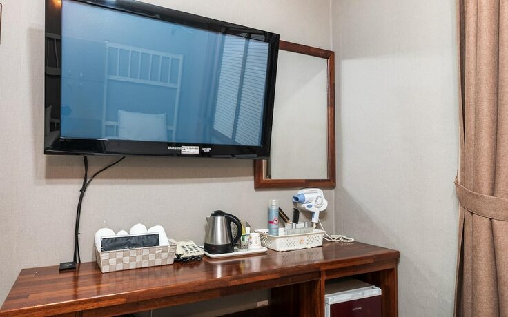 Imagen general del Hotel Jinju Cozy. Foto 4