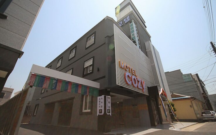 Imagen general del Hotel Jinju Cozy. Foto 5