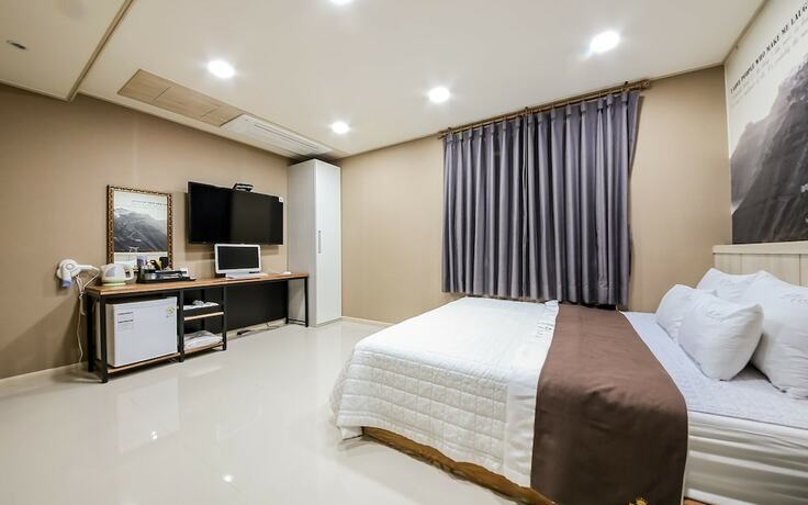 Imagen general del Hotel Jinju Funny. Foto 4