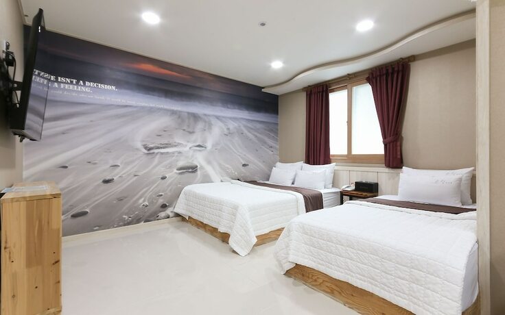 Imagen de la habitación del Hotel Jinju Funny. Foto 36