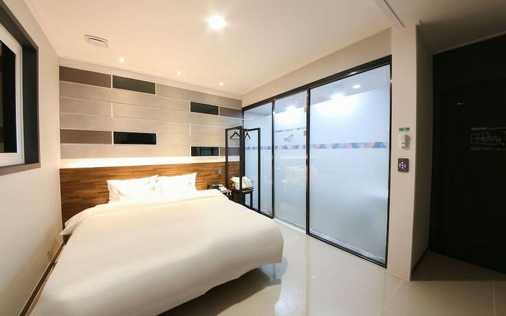 Imagen general del Hotel Jinju Hot. Foto 5