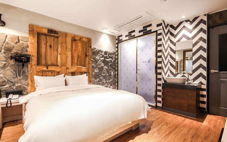 Imagen de la habitación del Hotel Jinju JS. Foto 8