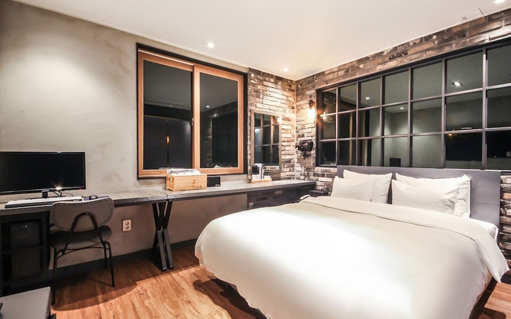Imagen de la habitación del Hotel Jinju JS. Foto 17