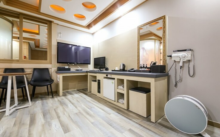 Imagen general del Hotel Jinju K. Foto 11